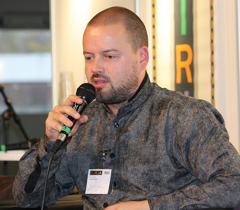 Ville Tietäväinen