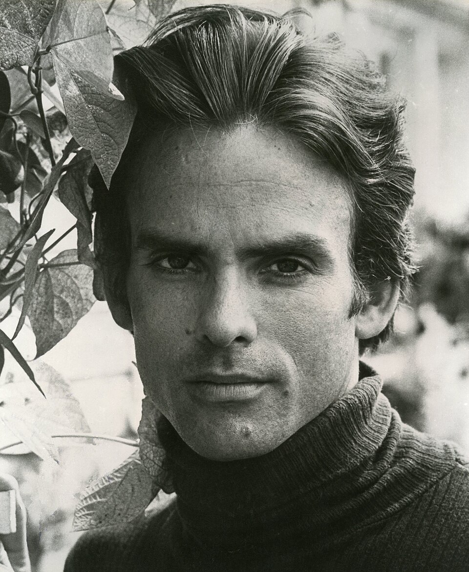 Vincent Warren