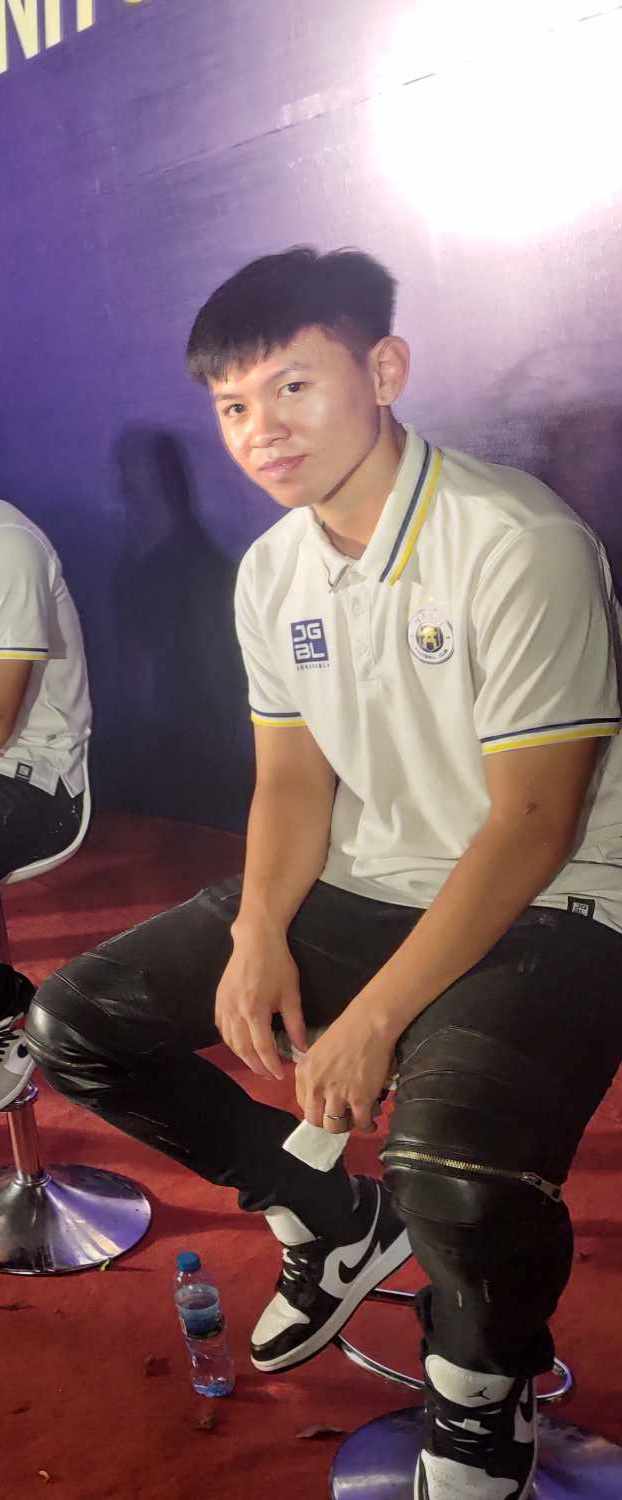 Vũ Tiến Long