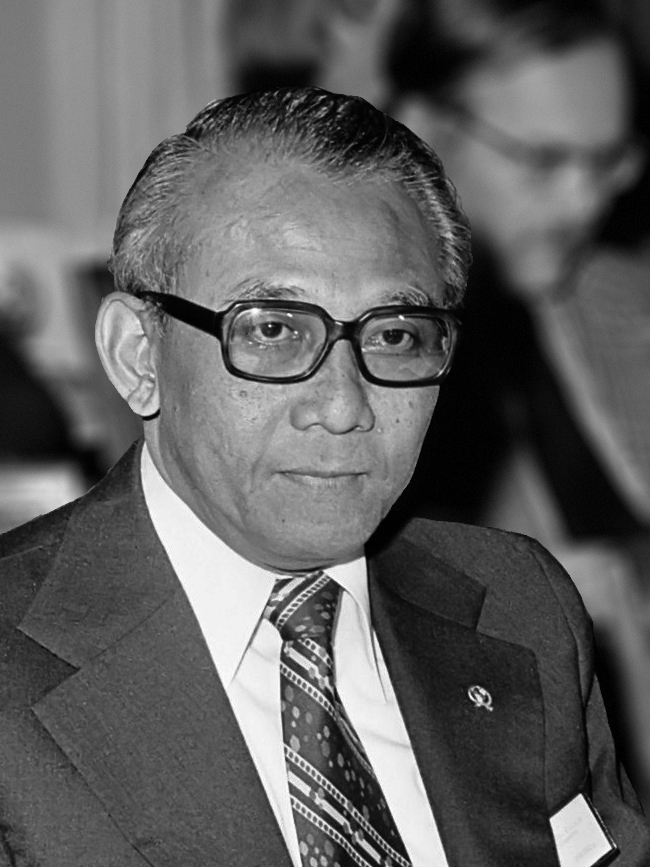 Widjojo Nitisastro