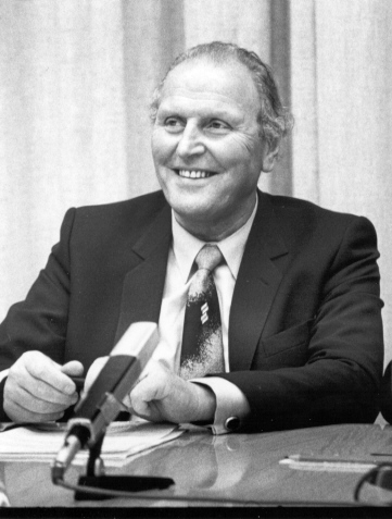 Willy Ritschard