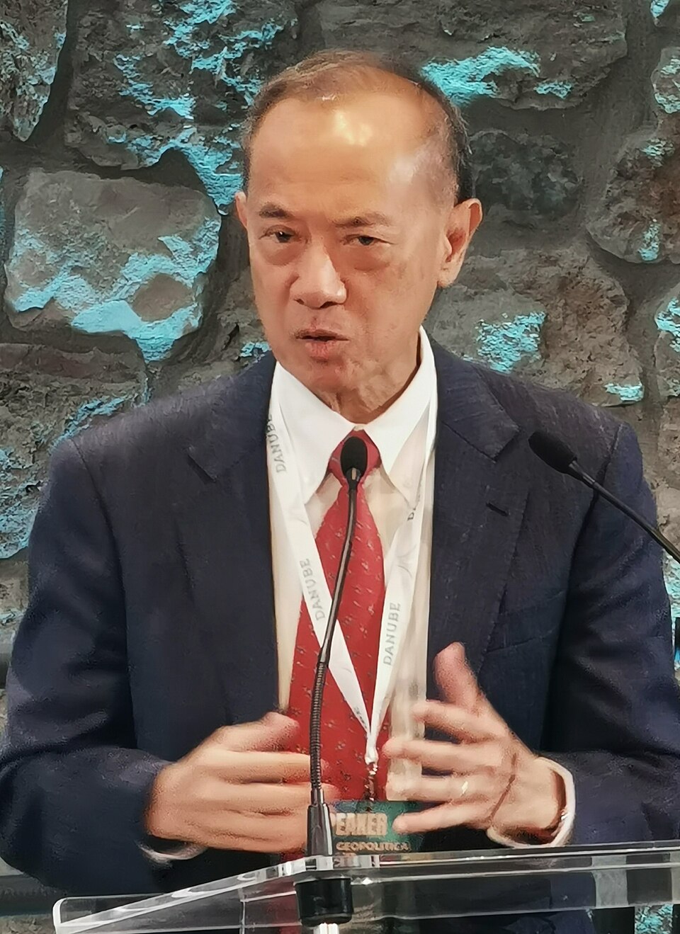 Yang Rongwen
