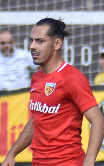 Yasir Subaşı