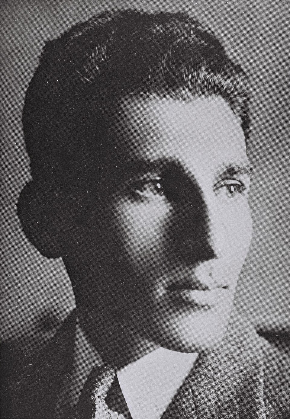 Yitzhak Shtern