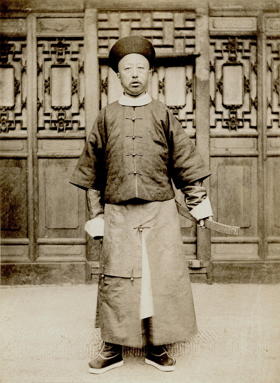 Yixuan Wang