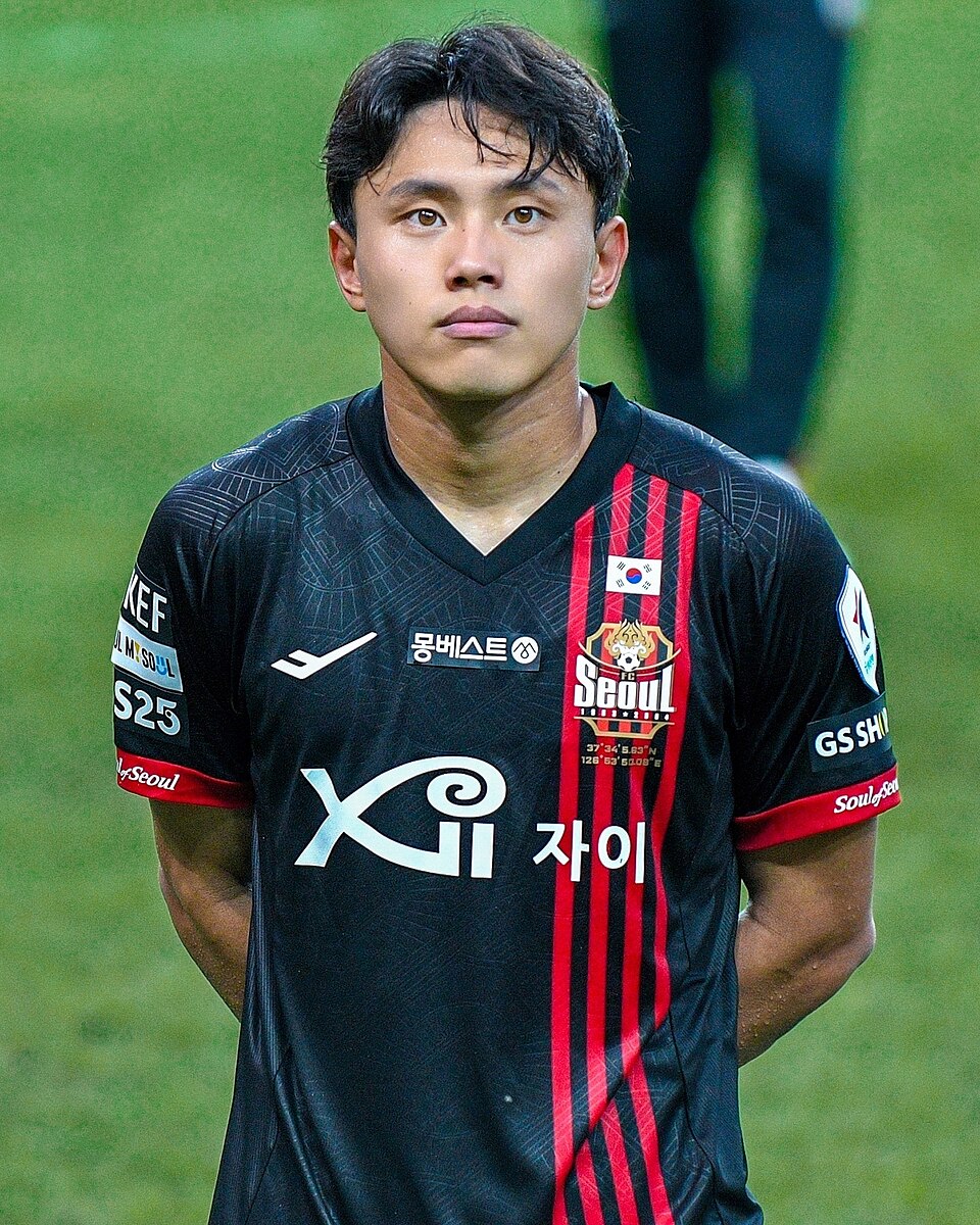 Youngwook Cho