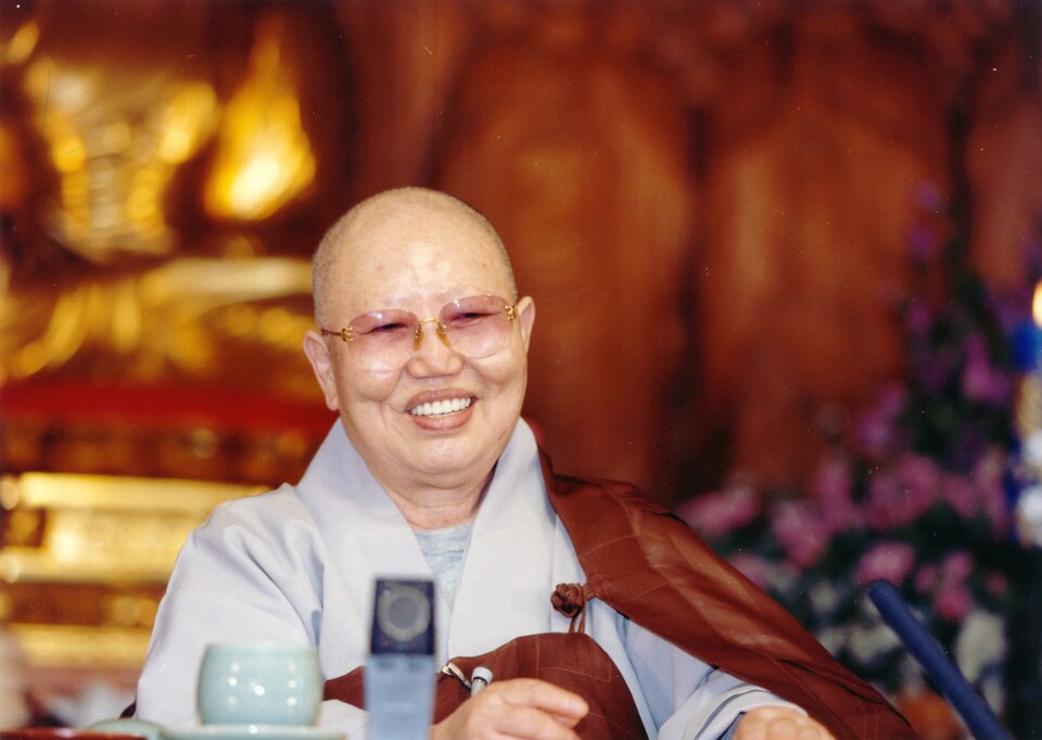 Yunsu Bak