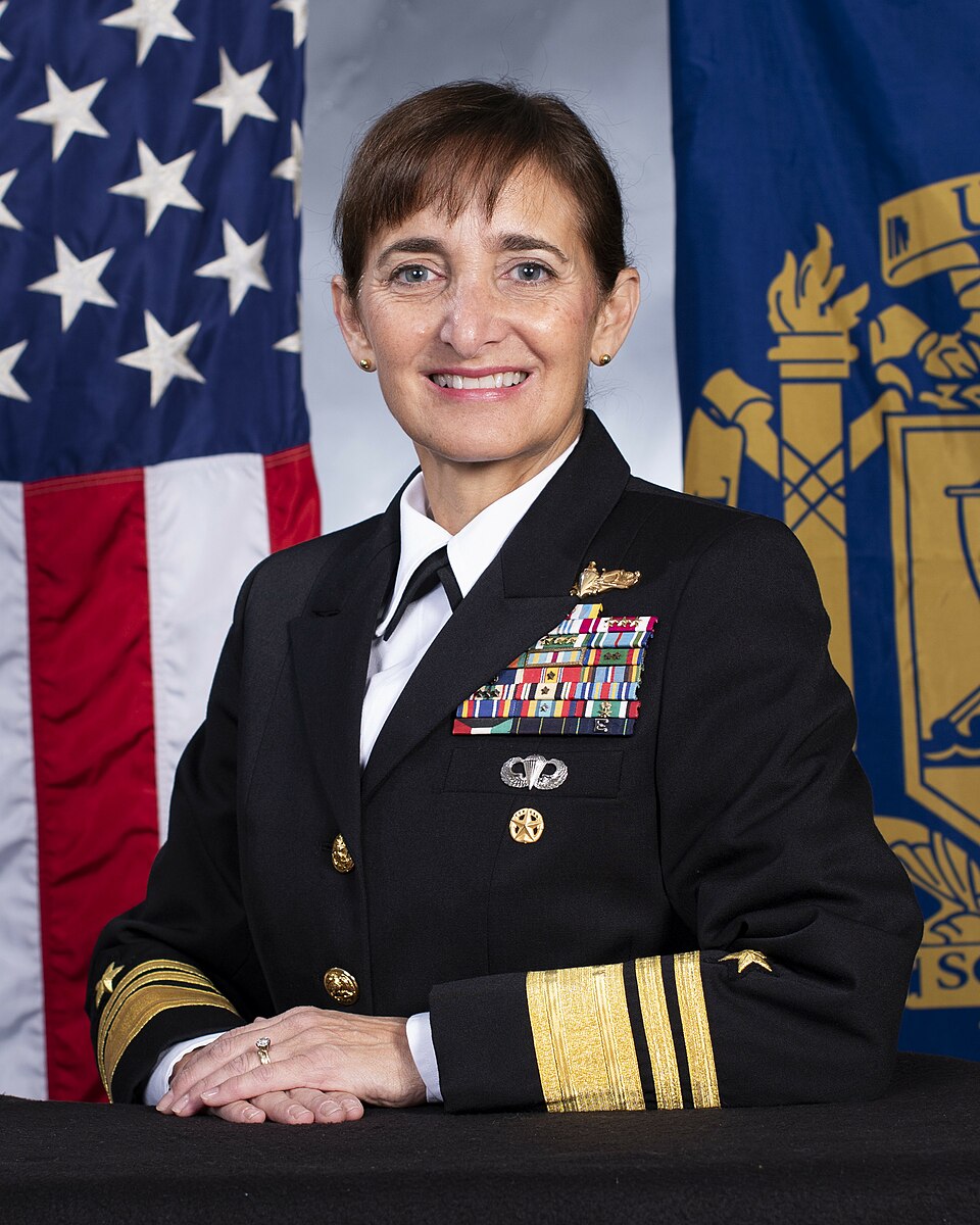 Yvette Hill