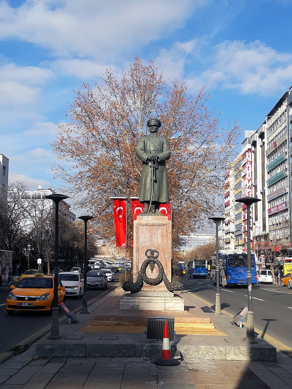 Zafer Icer