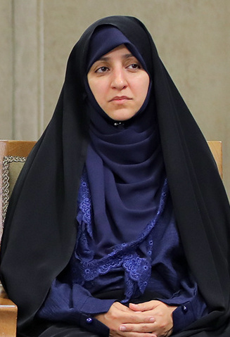 Zahra Behrouz Azar