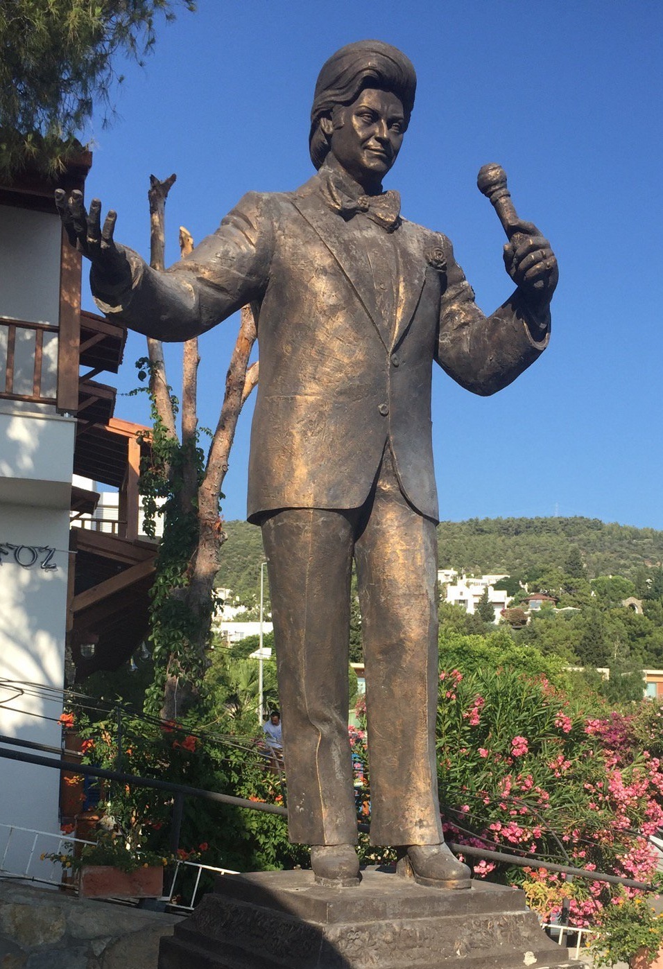 Zeki Atatürk