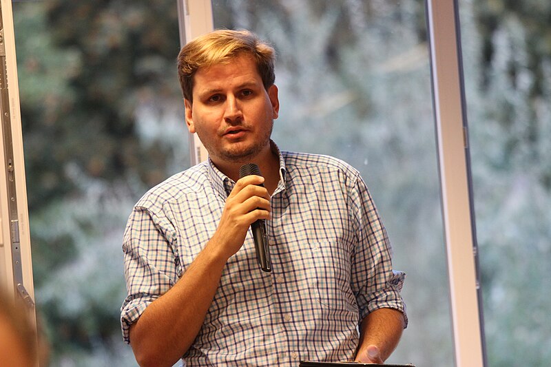 Zoltán Pogátsa