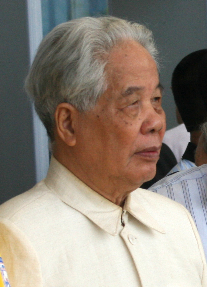 Đỗ Long