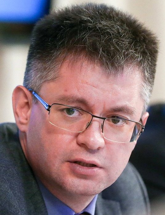 Дмитрий Исламов