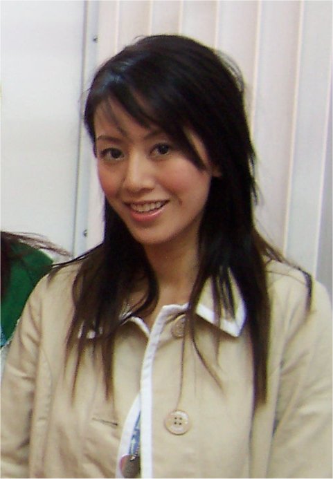 張枱