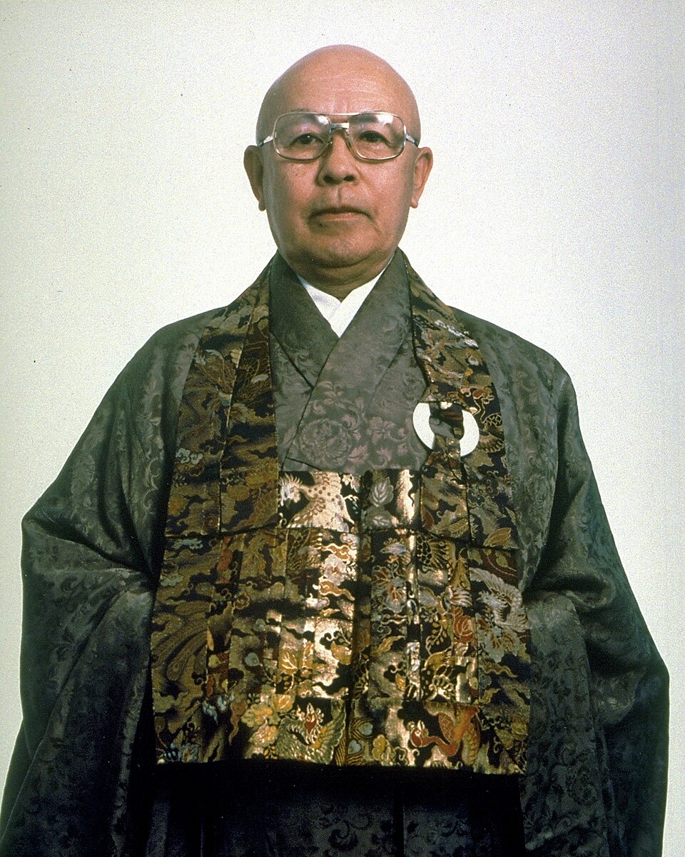 松岡操