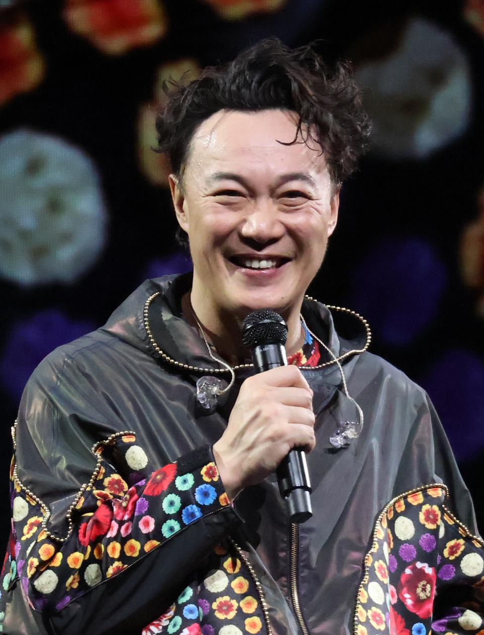 陳奕迅
